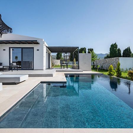 Campo Premium Stay Private Pool Villas Kos Bagian luar foto