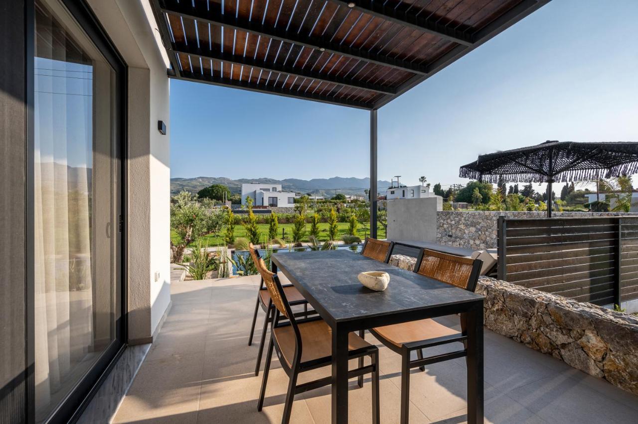 Campo Premium Stay Private Pool Villas Kos Bagian luar foto